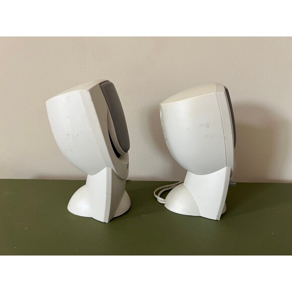 2 Desktop Computer Left & Right Speakers by Altec Lansing Model AVS200 White - Picture 2 of 7